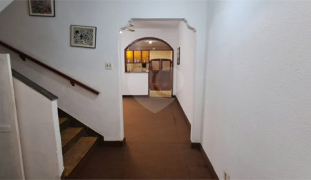 Sobrado à venda com 3 quartos em Bom Retiro, São Paulo, SP