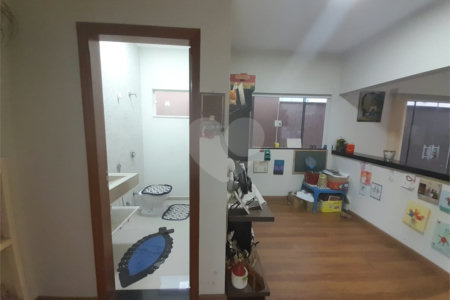 Casa Térrea à Venda no Condomínio Quebec – São Carlos/SP