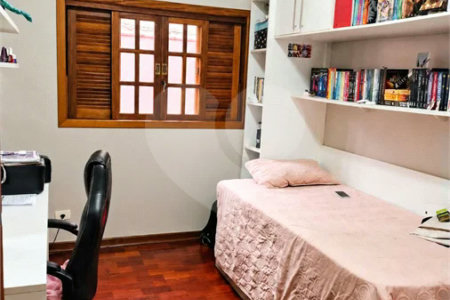 Casa com 2 dormitórios à venda, 156 m² - Guaçu - São Roque/SP