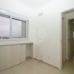 Apartamento com 02 dormitórios, sendo 1 suíte com 02 vagas de garagem