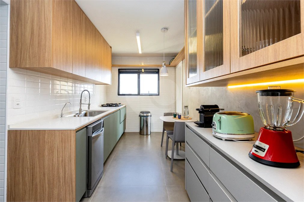Apartamento à venda com 3 suítes em Alto da Boa Vista, São Paulo, SP