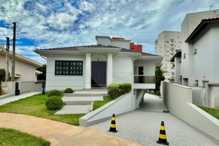 Casa a venda no Parque Faber Castell I