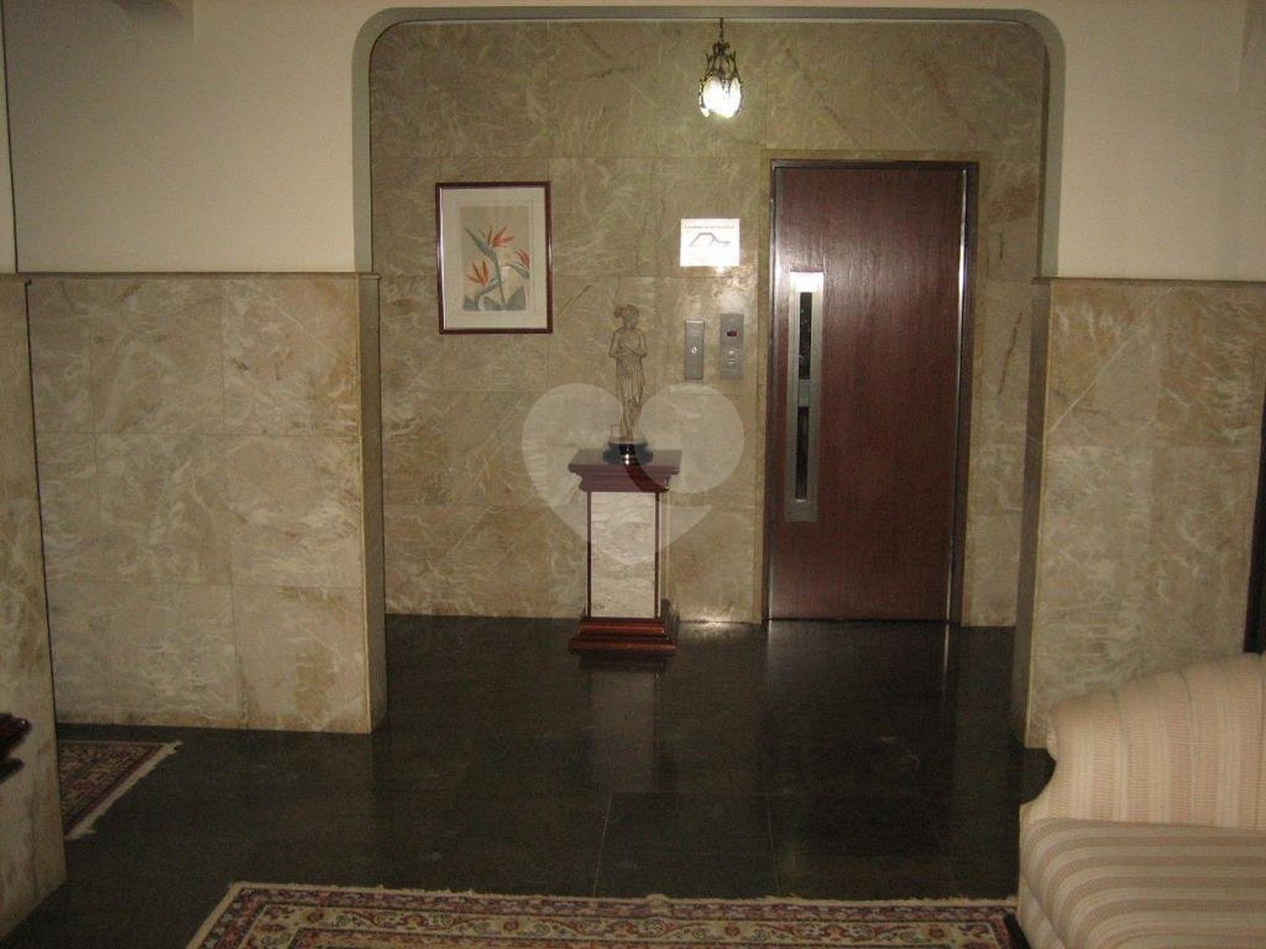 APARTAMENTO PARA VENDA OU LOCAÇÃO COM 6 DORMITÓRIOS ALTO PADRÃO