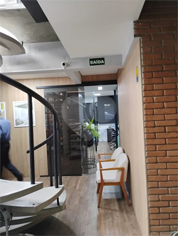 Excelente sobrado/prédio comercial próximo ao Aeroporto de Congonhas!