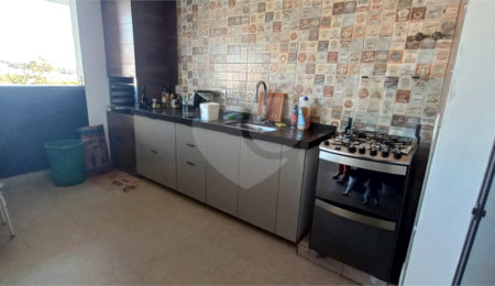 Casa à venda com 4 suítes em Santa Isabel, Louveira, SP