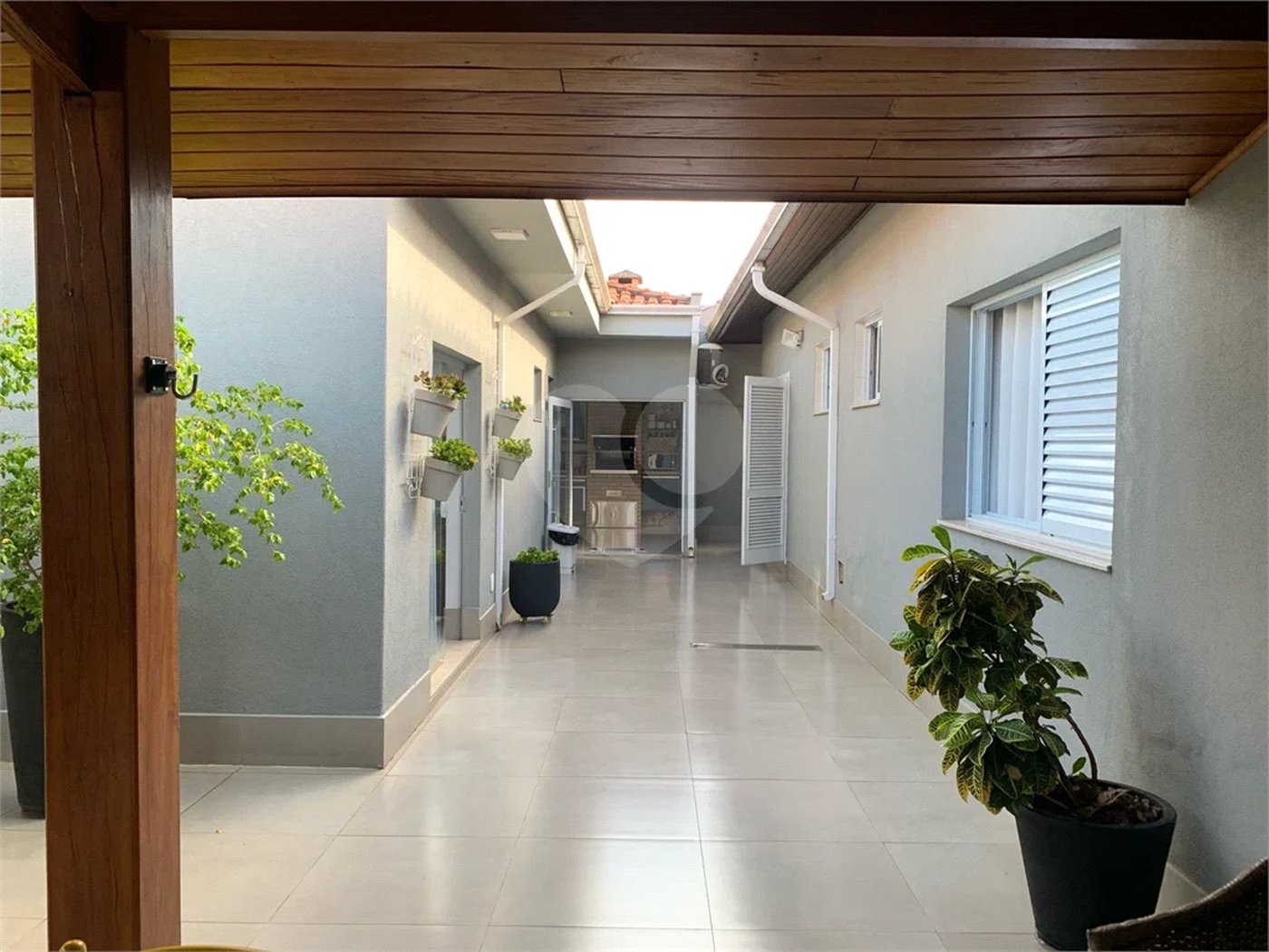 Linda Casa à Venda no Bairro Santa Rosa, na cidade de Piracicaba-SP.