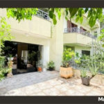 Casa com 540m² , 5 dormitórios , sendo 4 suítes , 10 vagas , à venda no bairro Jardim , em Santo André