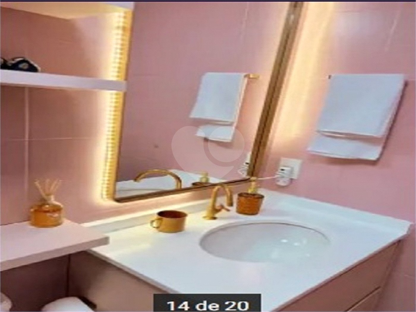 Apartamento à vendo no bairro Centro