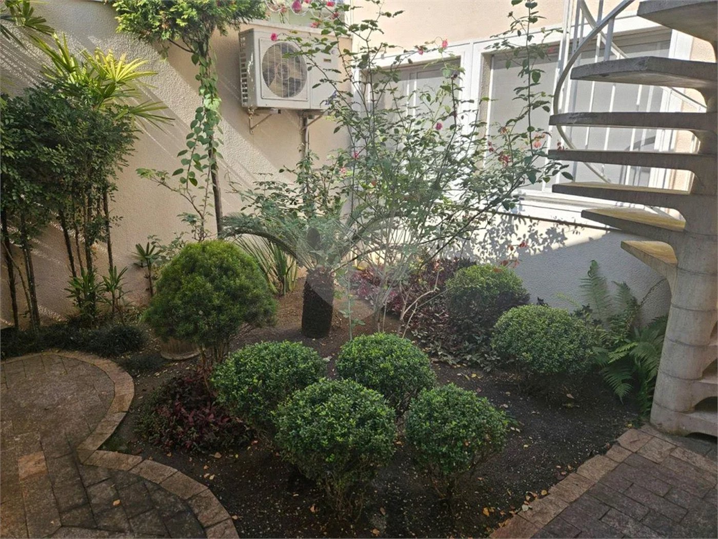 Sala à venda em Jardim Bela Vista, Santo André, SP