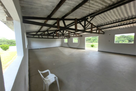 Sítio à Venda – 76.000m² com 5 casas de aluguel | Chácara Instância dos Reis – Monte Mor/SP