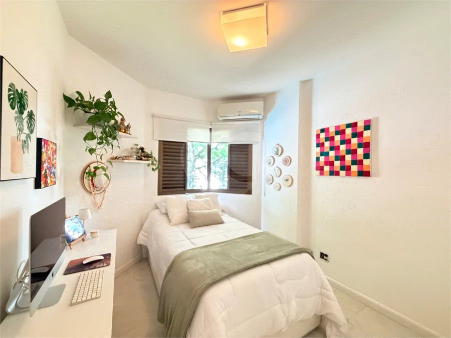 Apartamento a venda na Vila Olímpia com 3 quartos, São Paulo - SP