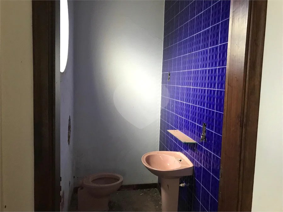 CASA À VENDA COLOCADA COM A SANTA CASA