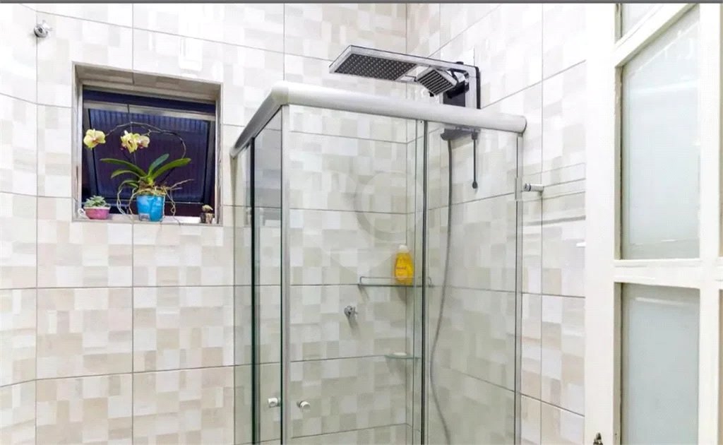 Sobrado à venda na V.Mariana - 130m2 - 2 Quartos - 600 m. metrô Ana Rosa
