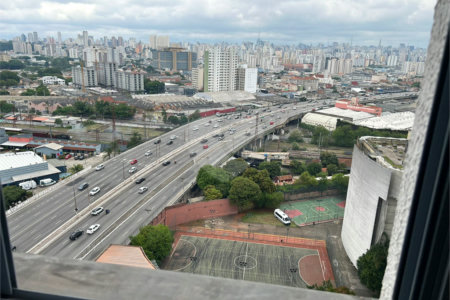 Apartamento de 40m² na Mooca para venda e locação - 2 dormitórios.