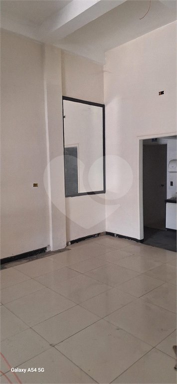 Salão 110m² comercial na Lucas Nogueira Garcez - Atibaia- SP