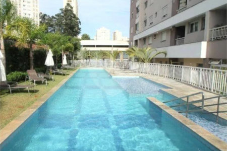 Apartamento à venda Vila Gumercindo - 2 dormitórios, 1 suíte, 1 vaga