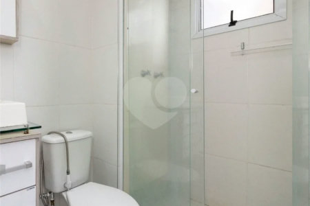 Ótimo apartamento Na rua Newton Prado no Bom Retiro