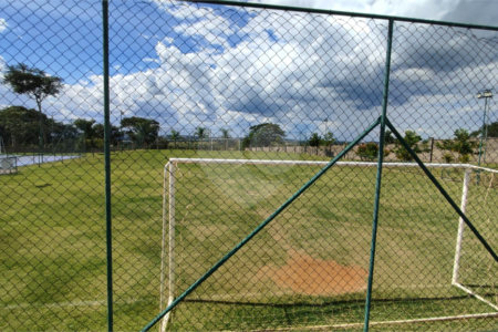 Lote à Venda em São Carlos, no Condomínio Villeneuve I
