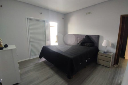 Casa térrea para venda no Condomínio Damha III