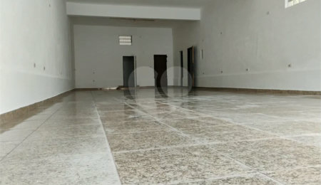 Excelente Loja Comercial na Vila Santa Catarina!!!