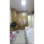 2 quartos e vaga de garagem
