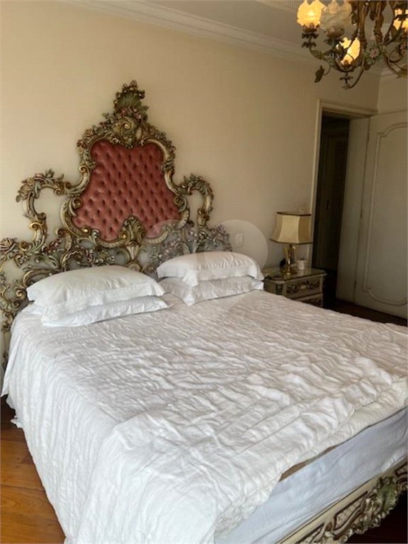Apartamento à venda com 4 suítes em Santa Cecília, São Paulo, SP