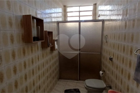 Oportunidade Única no Centro de São Carlos: Imóvel Versátil para Residência ou Negócio