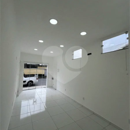 LOJA EXCELENTE PARA LOCAÇÃO - TODA REFORMADA