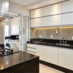 Apartamento mobiliado de 106 m² no Centro de São Bernardo, com 3 dormitórios, suíte, 3 vagas, vista livre e condomínio com lazer completo.