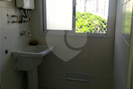 Próximo ao Metro Barra Funda