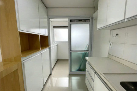Apartamento à venda com 2 suítes em Vila Sônia, São Paulo, SP