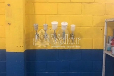 Casa comercial 891,00 m²