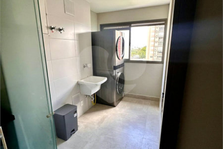 Apartamento com 4 quartos (3 suítes) e 2 vagas à venda no Tatuapé