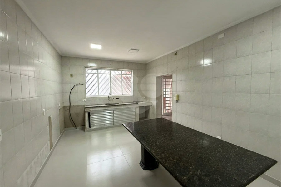 Casa à venda no Bairro Nova Piracicaba Casa à venda 3 dormitórios, 304m2 - Bairro Nova Piracicaba - Piracicaba, SP Casa à venda 3 dormitórios, 304m2 - Bairro Nova Piracicaba - Piracicaba, SP