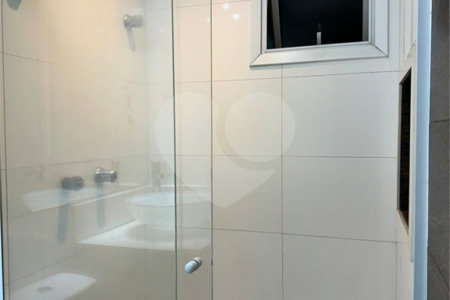 Apartamento MOBILIADO à venda. ÓTIMA OPORTUNIDADE!