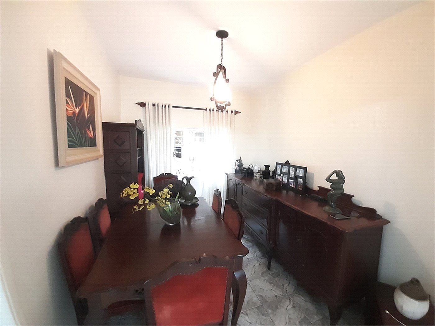 Vende-se: Sobrado de Vila, 2 quartos, Edícula com 1 Suíte, 1 Vaga, Santana!