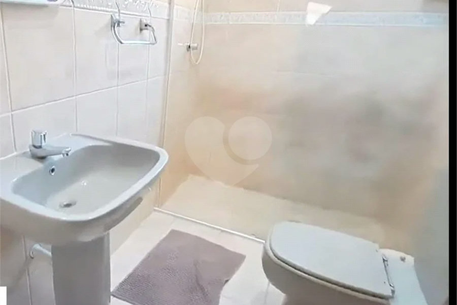 Belíssima casa com 04 dormitórios em Itanhaém