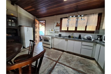 Sítio à venda com 3 quartos, sendo 1 suíte, em Gabriel Piza, São Roque, SP