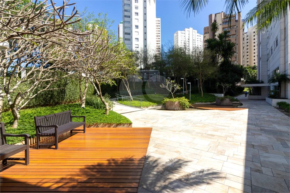 Vila Andrade / Jardim Sul - 4 dormitórios | 2 suítes | 3 vagas | depósito