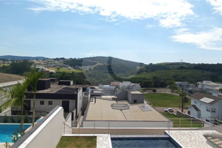 Casa à venda com 3 suítes em Santa Isabel, Louveira, SP