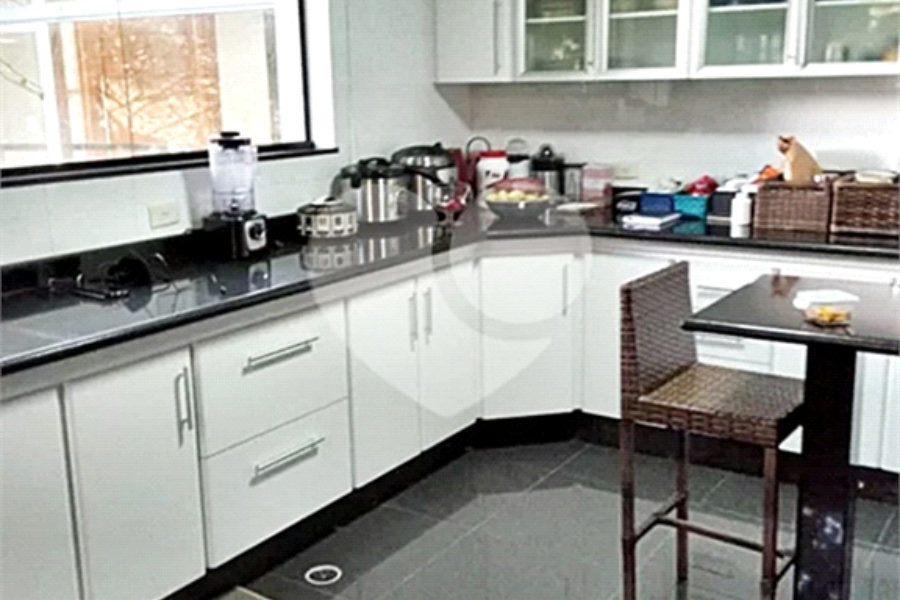 Sobrado Tremembé | 450m² | 3 Suítes | 4 Vagas | Espaço Gourmet | Lazer Completo