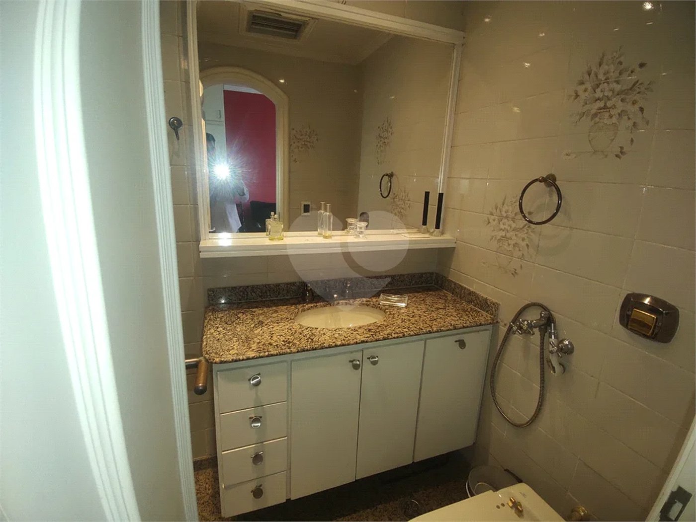 APARTAMENTO NA VILA CLEMENTINO COM 4 DORMITORIOS 4 SUITE E 6 VAGAS