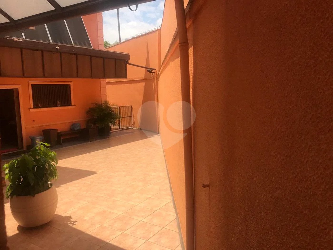 Casa à venda com 5 quartos, sendo 3 suítes, em Alto da Lapa, São Paulo, SP