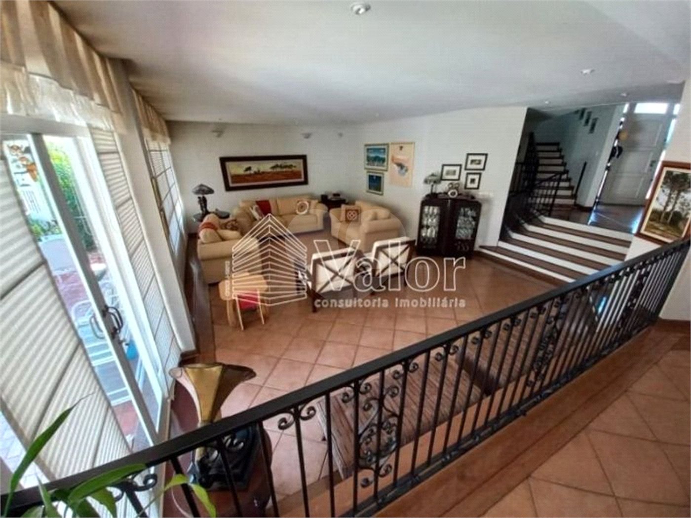 Sobrado no Condomínio Residencial Sabará