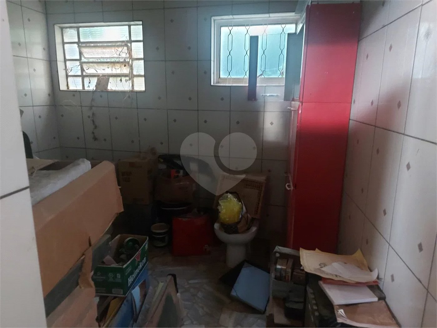 Locação de barracões para Armazenamento" área total de 6000mts - Bairro Abadia - Louveira SP