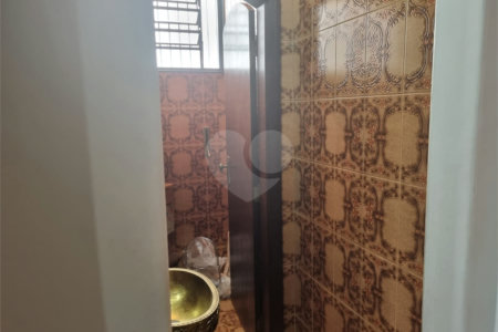 Casa comercial para locação no Centro