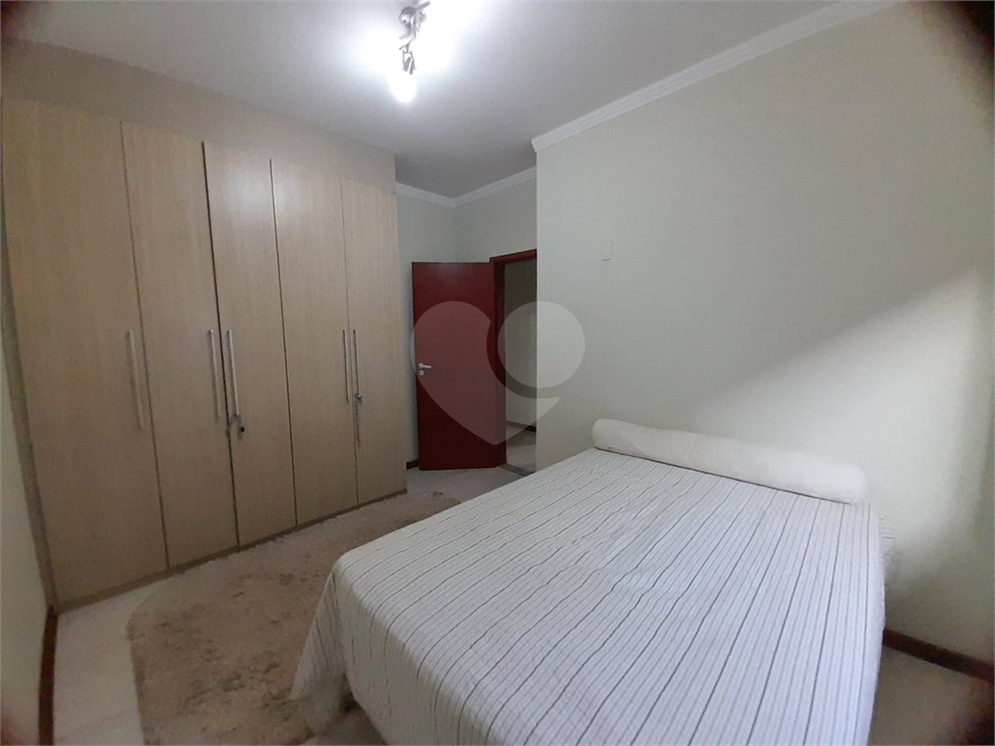 Casa à Venda no Residencial Eldorado - São Carlos