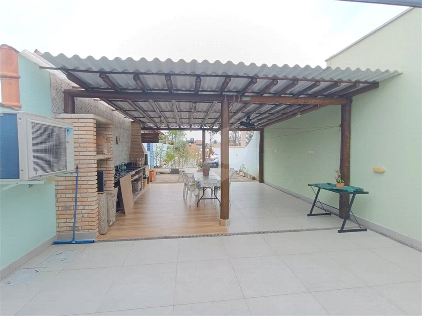 Casa à venda com 2 quartos, sendo 1 suíte, em Morada da Praia, Bertioga, SP