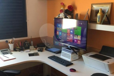 Apartamento com 3 quartos