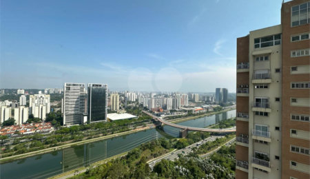 Apartamento para alugar com 4 suítes em Jardim Fonte do Morumbi, São Paulo, SP